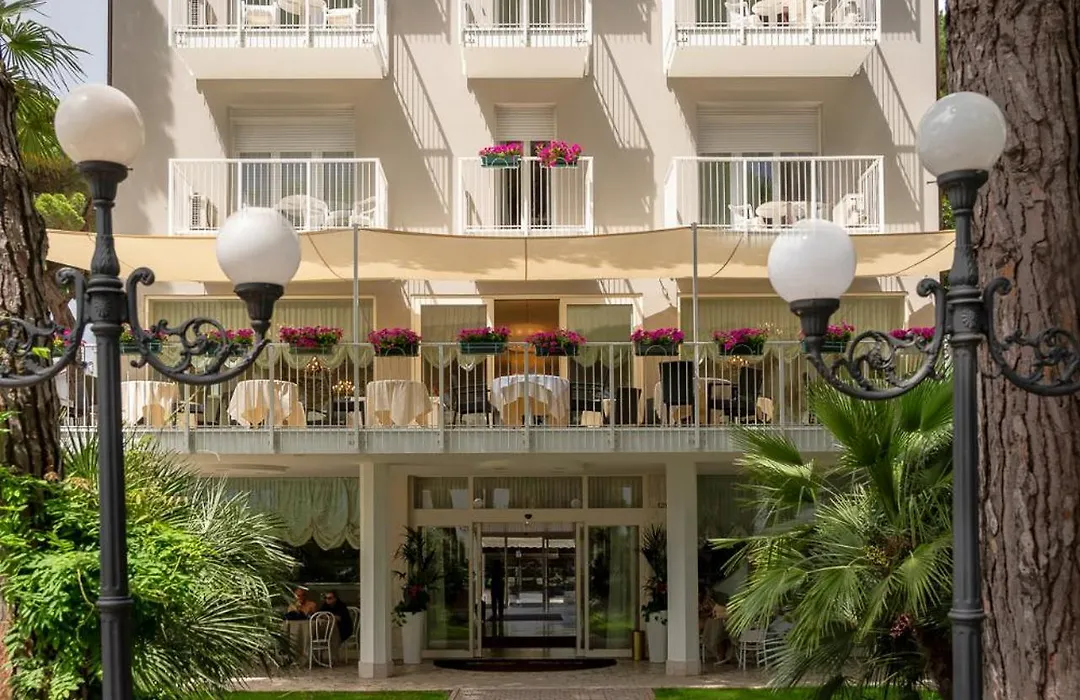Hotel Plaza-1
