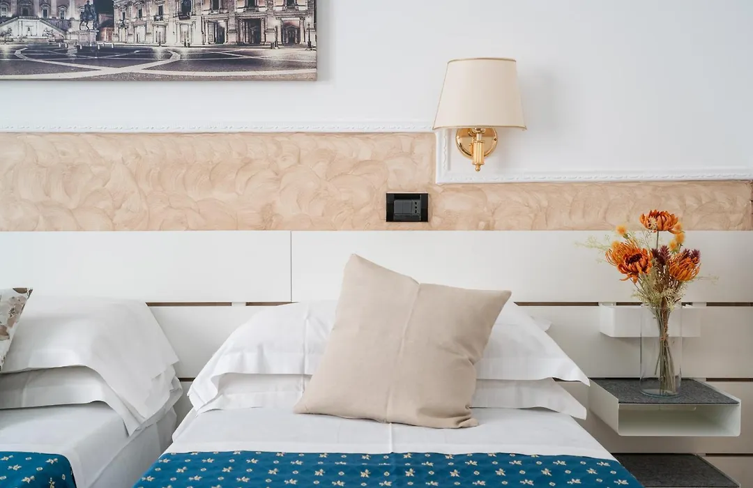 Hotel Ascot-1