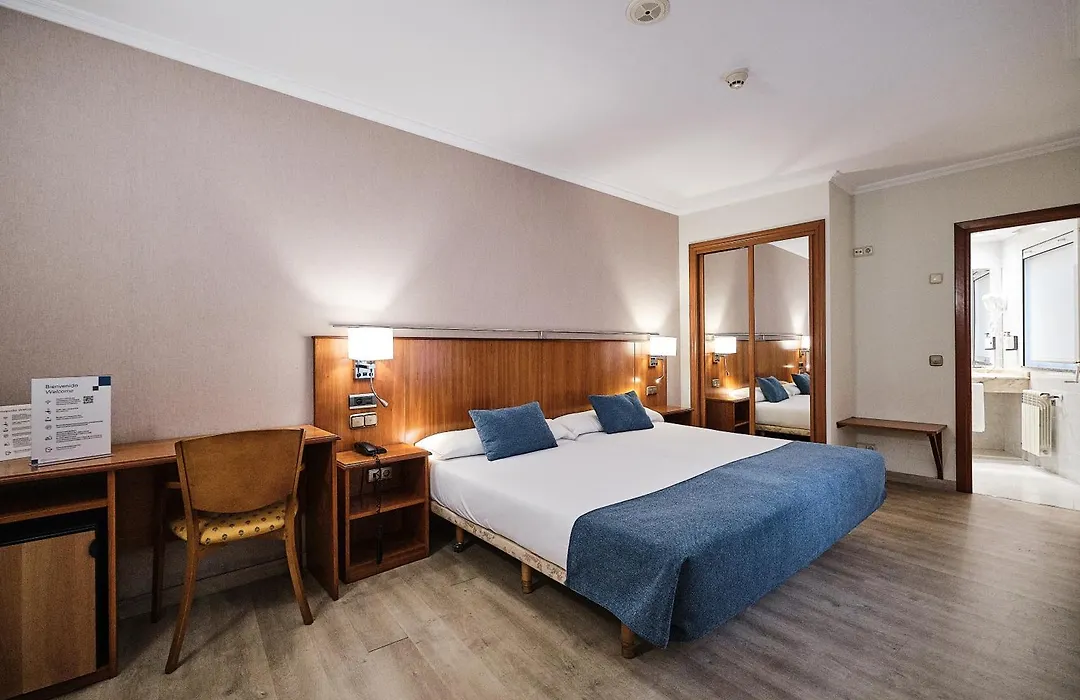 Hotel Ciudad de Compostela-1