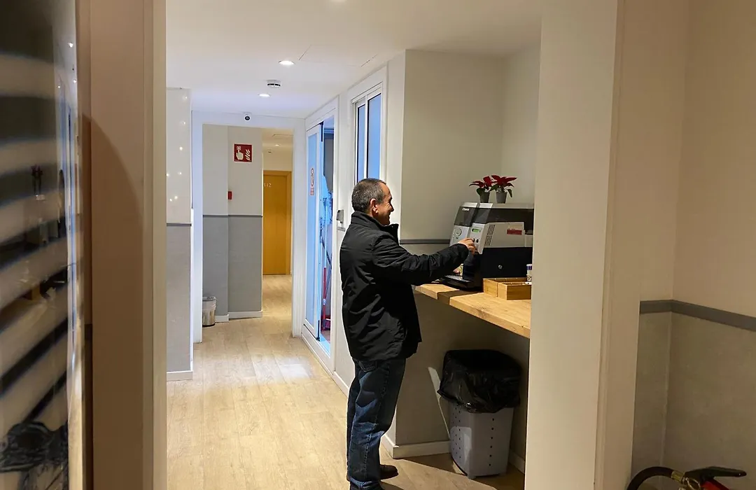 Hostal Bestprice Barcelona Stadium-1