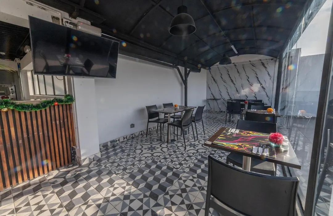 Bon 17 Hotel By Shg-1