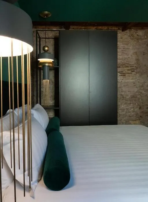 Colonna Collection-1