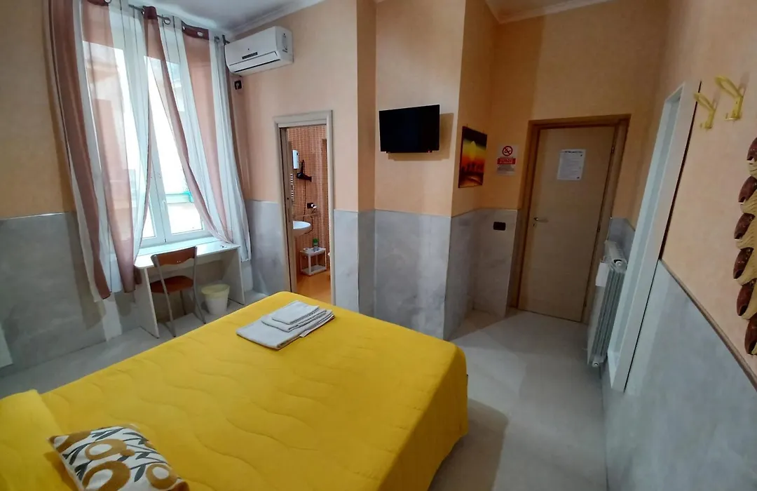 B&B Quattro Palazzi Napoli Centro-1