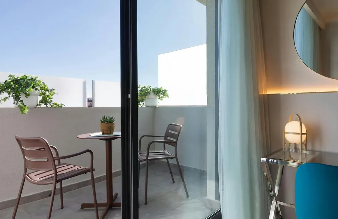Renaissance Barcelona Hotel-1