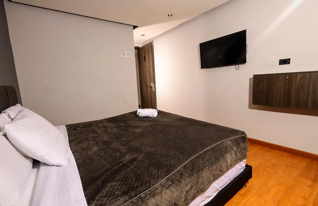 Hotel Htl-1