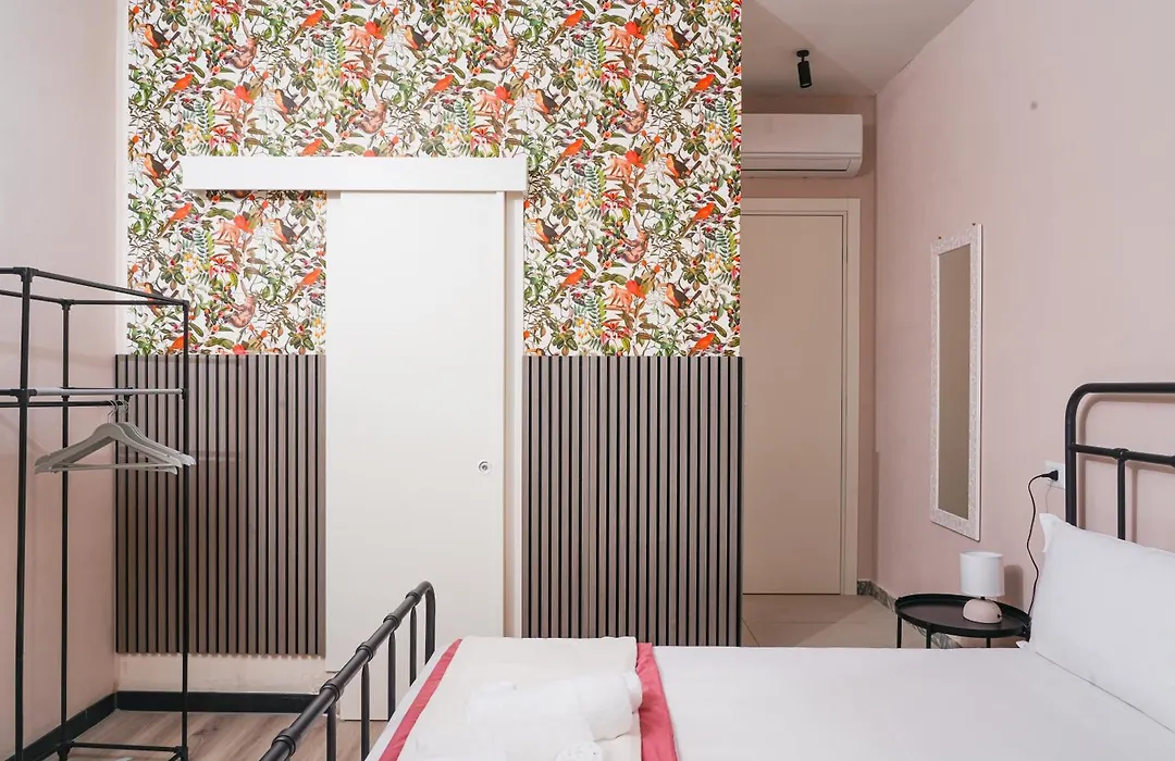 Flower Rooms-1