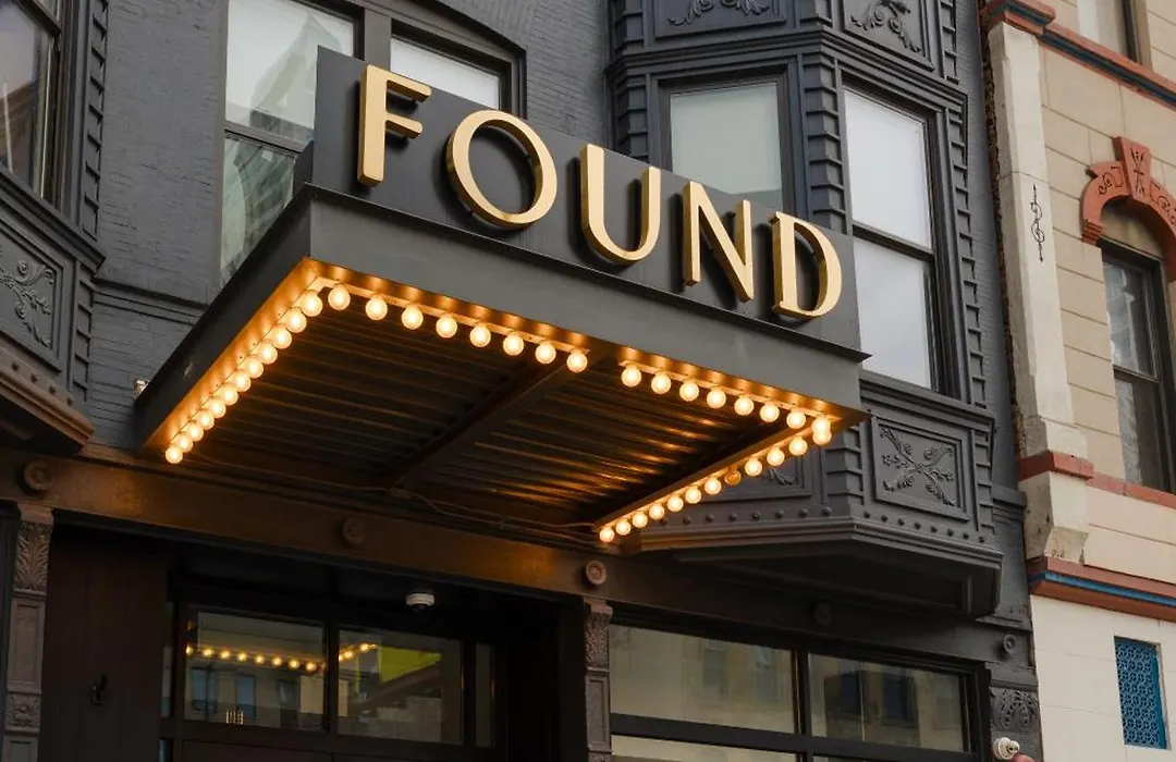 Found Hotels, Chicago, Series By Marriott-1