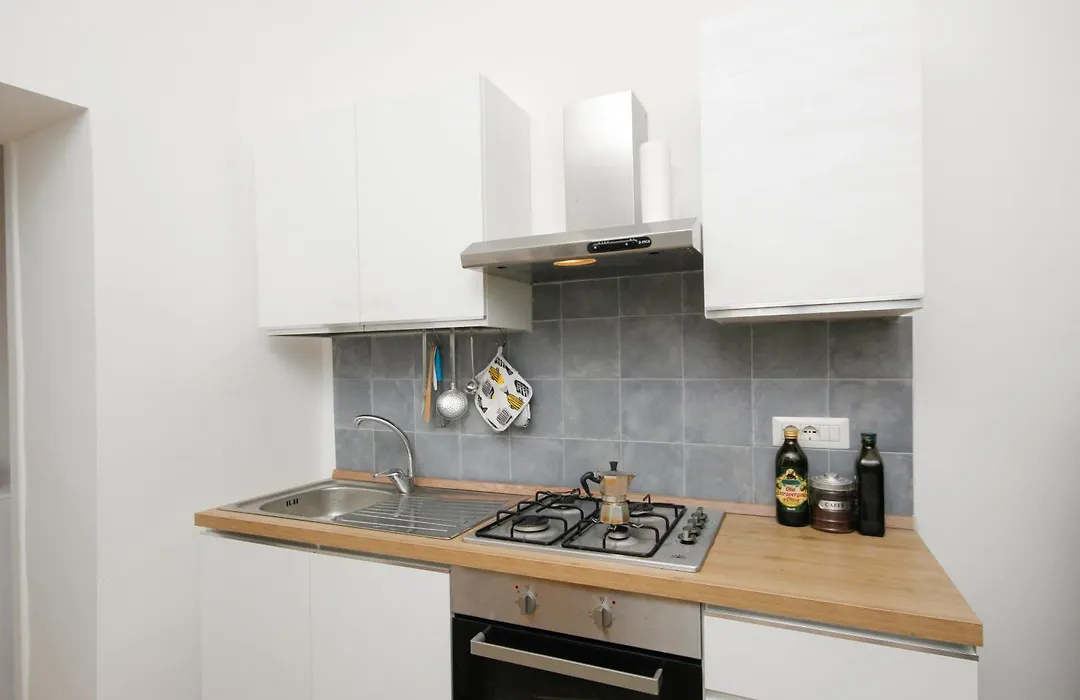 Desdemona Rooms-1