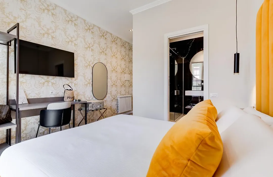Dionigi 43 Private Suites By Premium Suites Collection-1