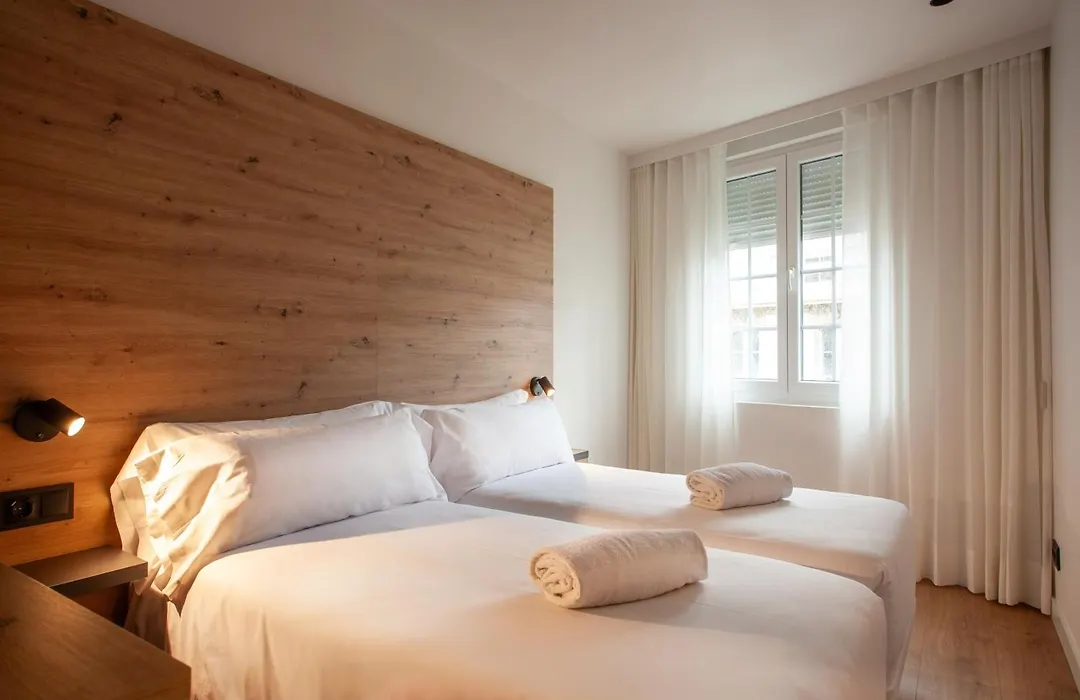 Plaza Obradoiro Express By Bossh! Hotels-1