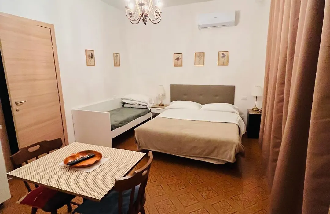 Pisa House-1