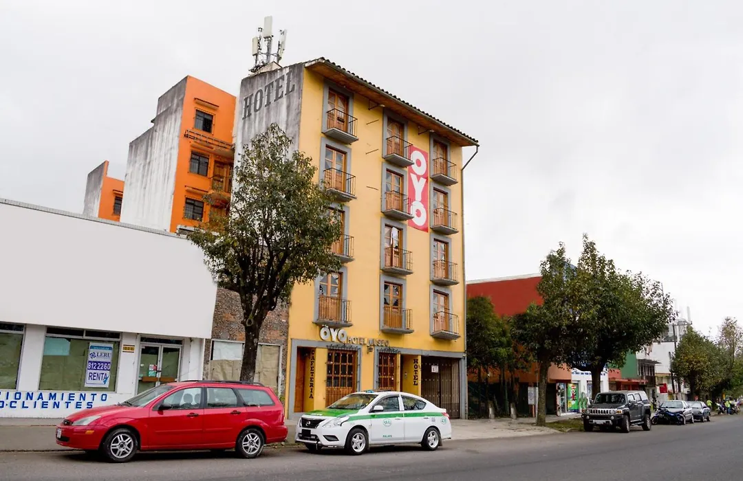 Oyo Hotel Museo-1