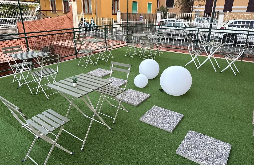 Hotel & Garden-1