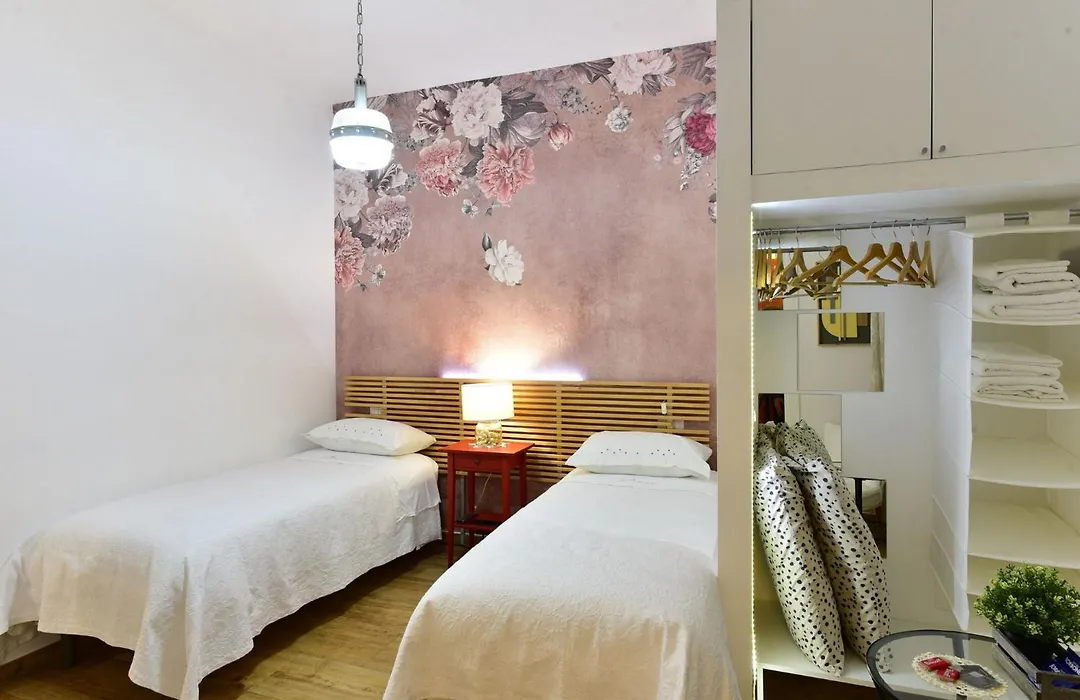 Interno 45-1
