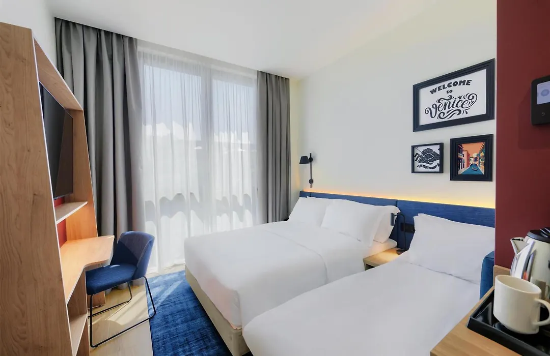 Hampton By Hilton Venice Isola Nuova-1