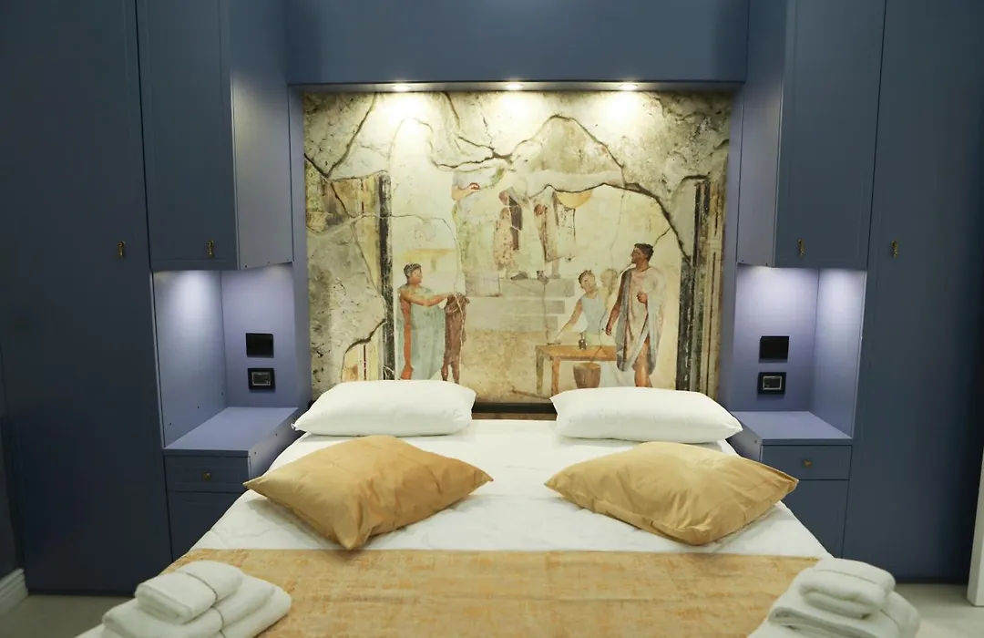 Odeon Neapolis - Historic Suites In Roman Theater-1