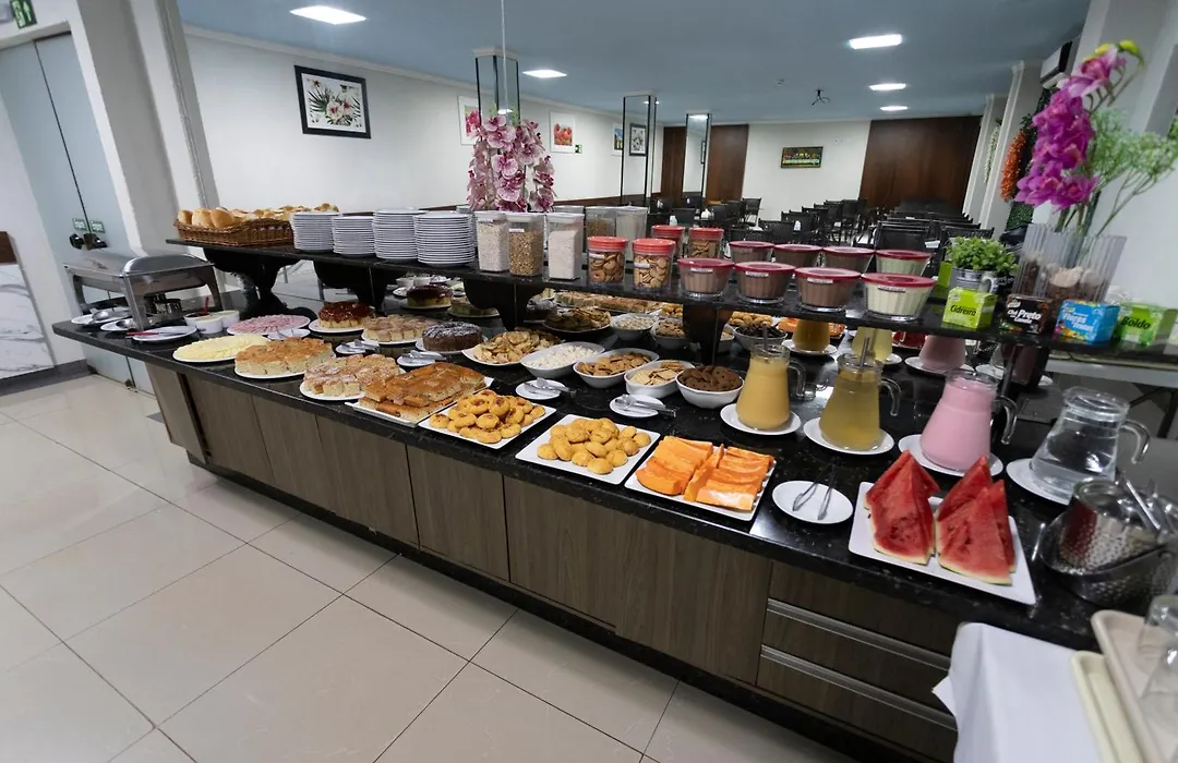 Turis Hotel & Choperia-1