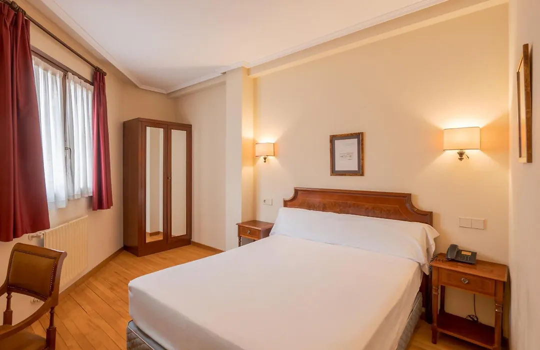 Hotel Begoña-1