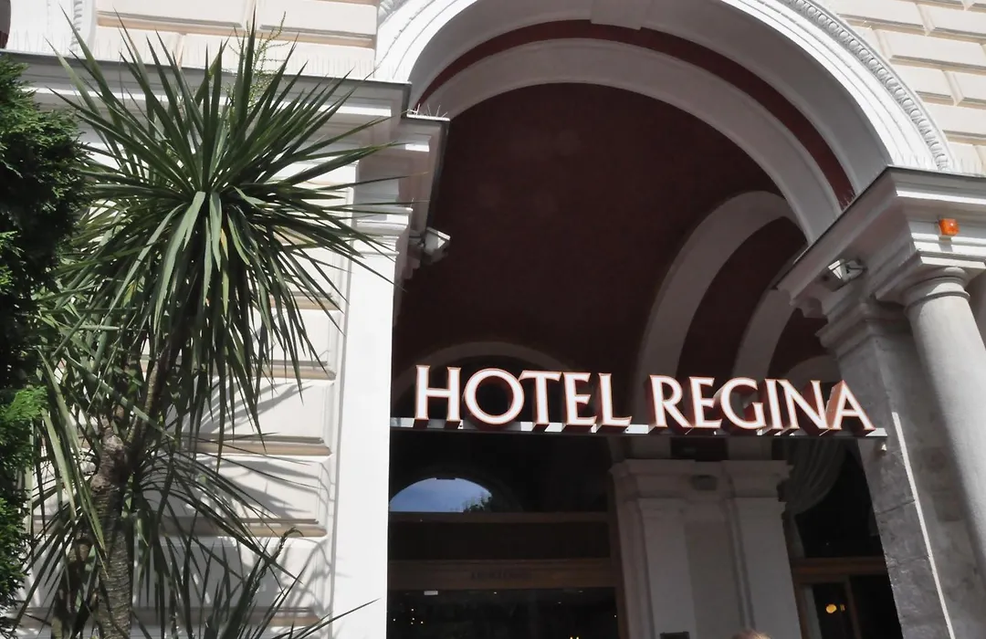 Hotel Regina-1