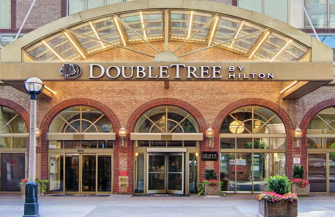 Doubletree By Hilton Toronto Downtown-1