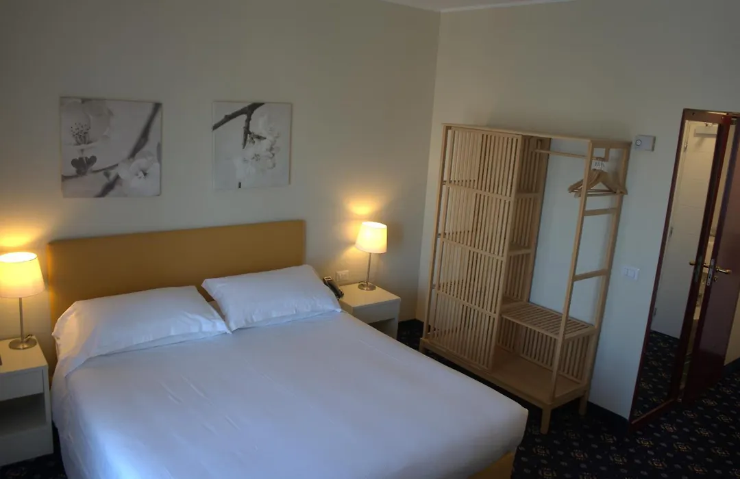 Hotel Blaise & Francis-1