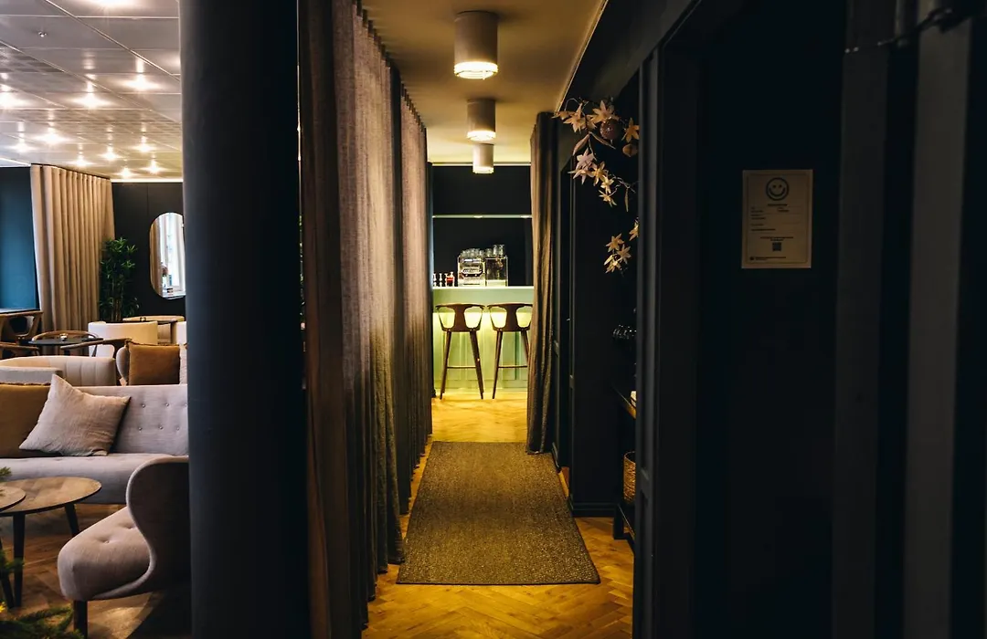 Hotel Maritime-1