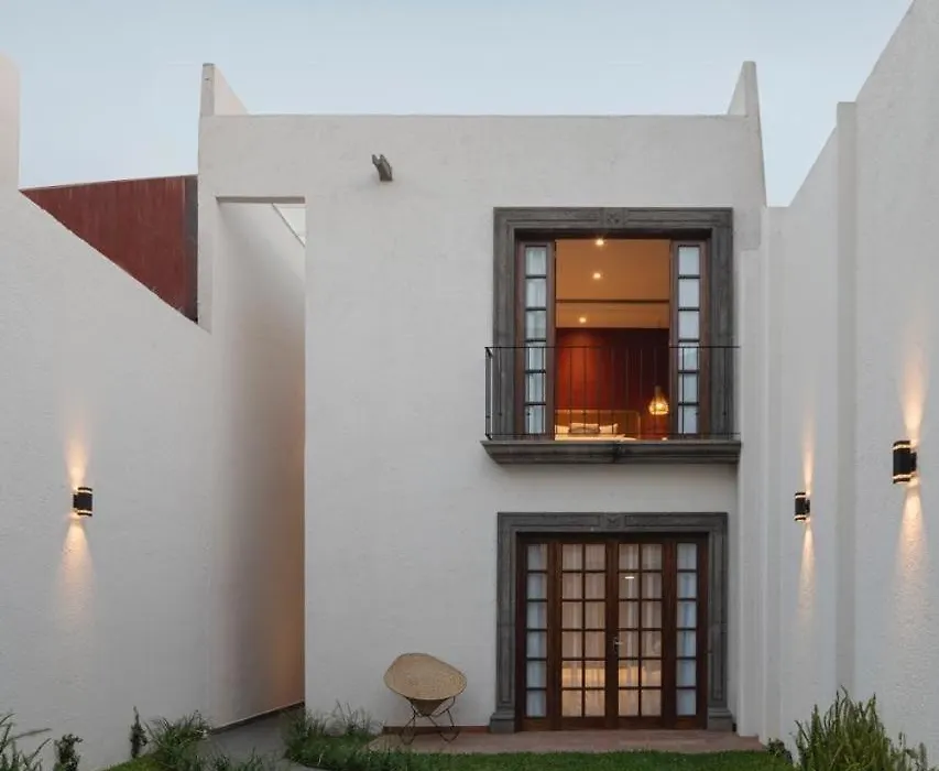 Casa Martina Guest House-1
