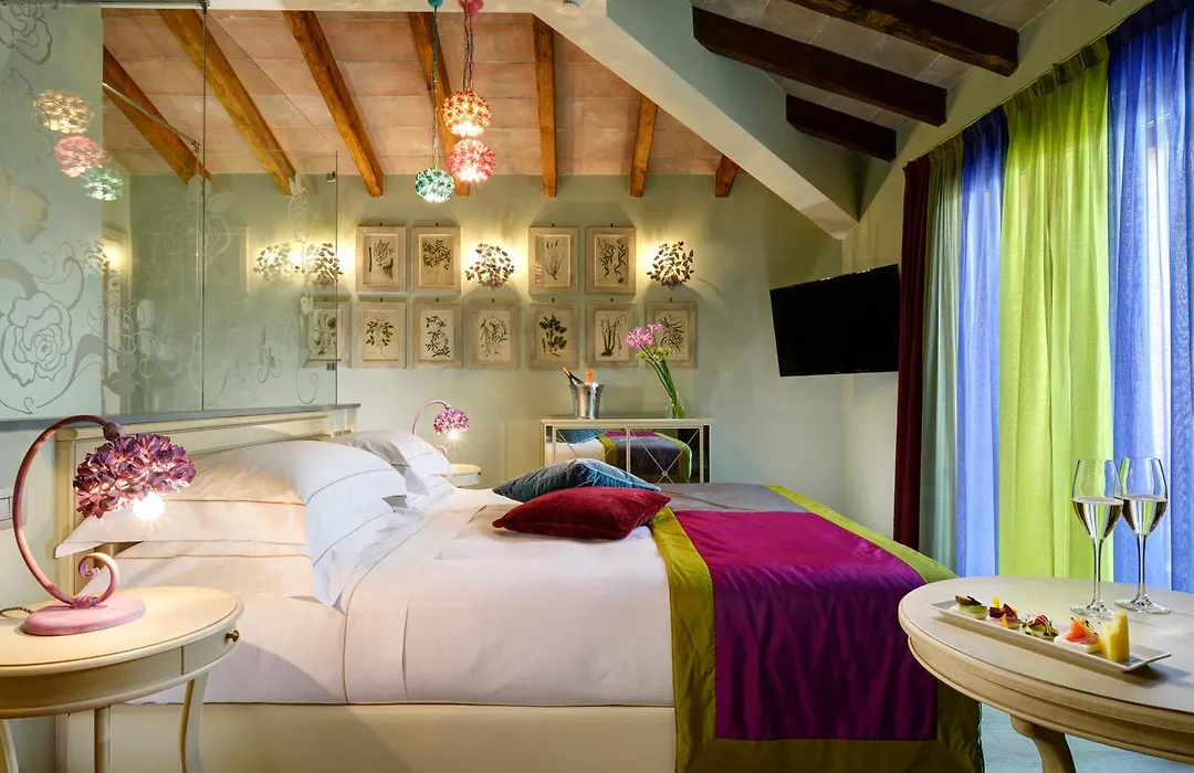 Ville Sull'Arno - Preferred Hotels & Resorts-1