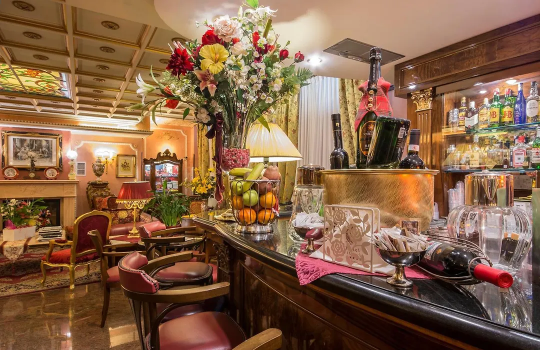Hotel Vittoria-1