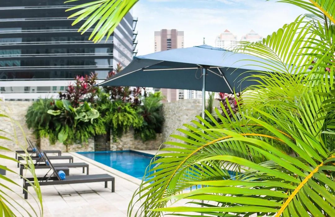 The Executive Hotel-1