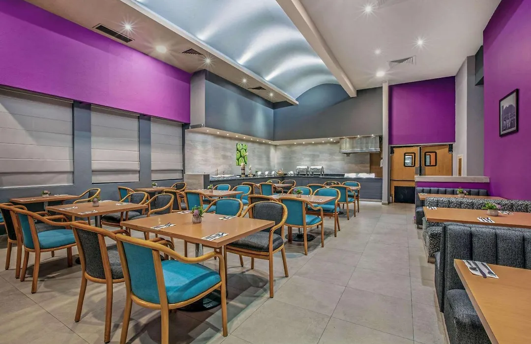 Chn Hotel Monterrey Centro, Trademark Collection By Wyndham-1