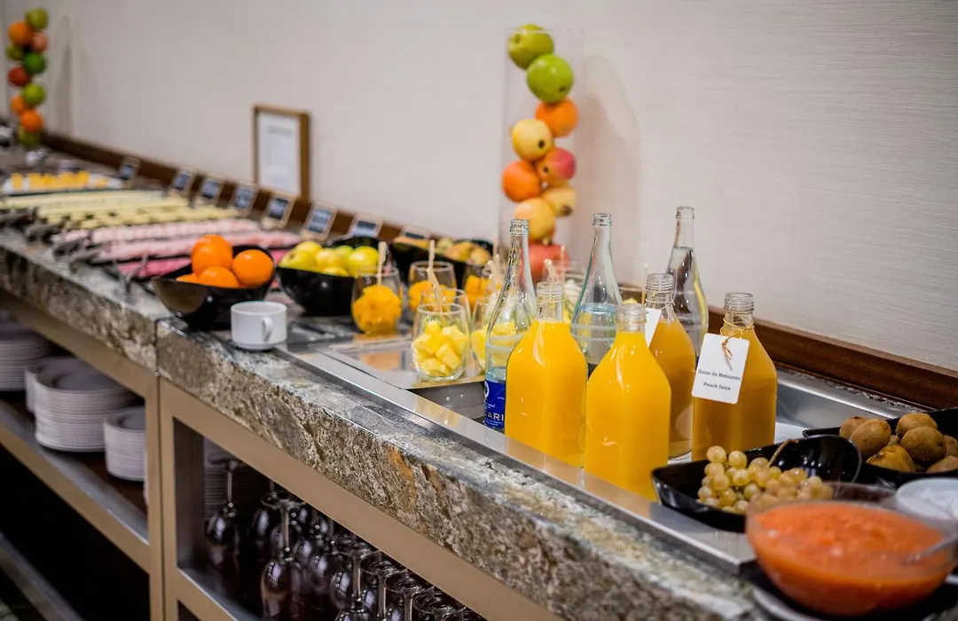 Hotel Compostela-1