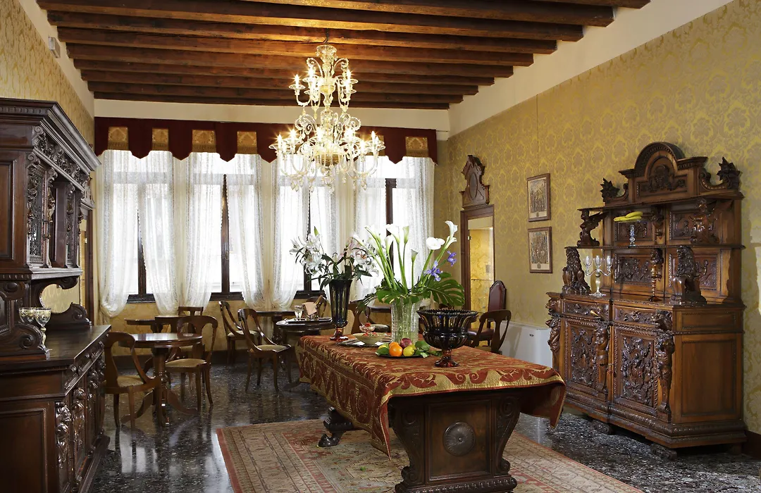 Hotel Palazzo Priuli-1
