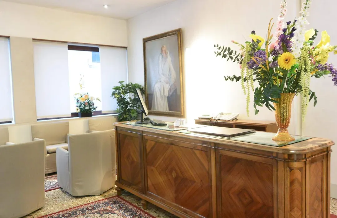 Hotel San Zulian-1