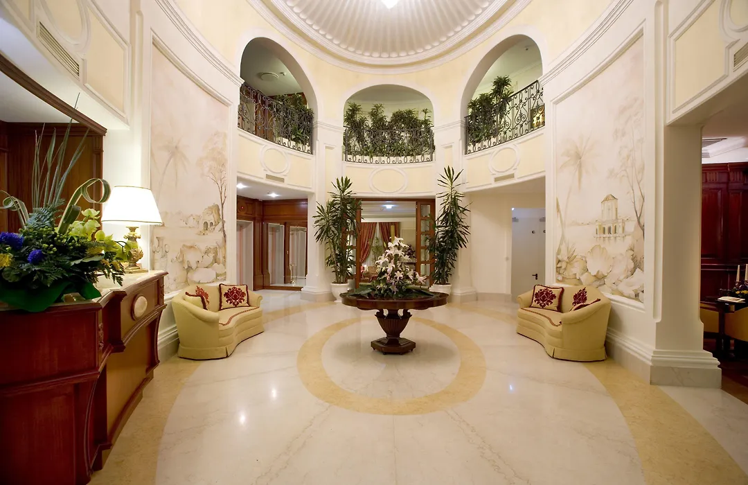 Palazzo Alabardieri-1