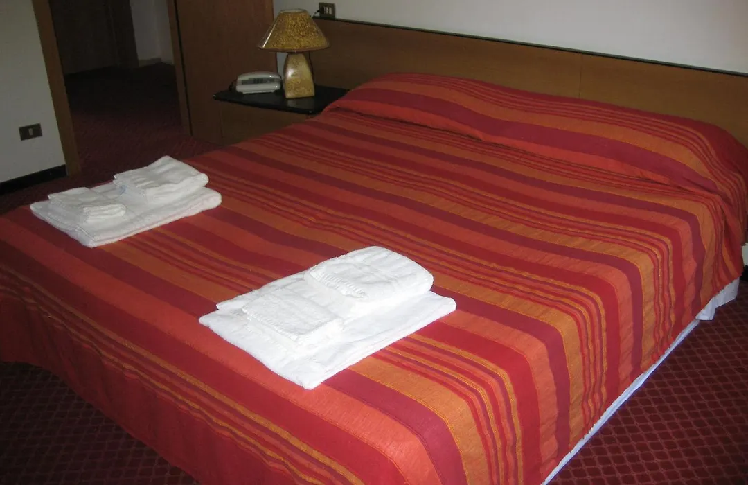 Hotel Niagara-1