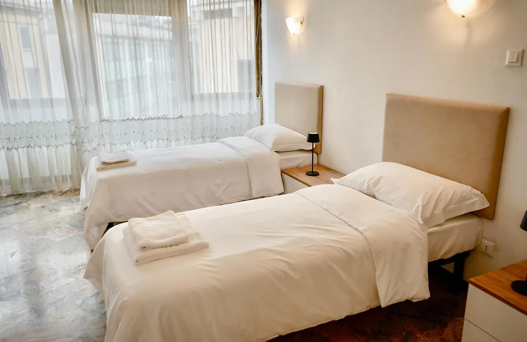 Residence Foscolo-1