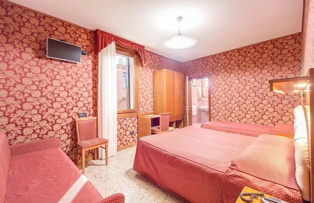 Atlantide Hotel-1
