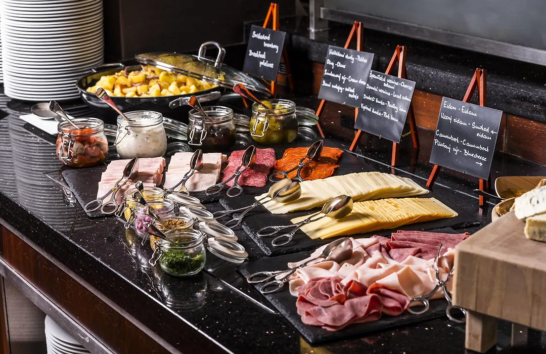 Courtyard By Marriott Prague City-1