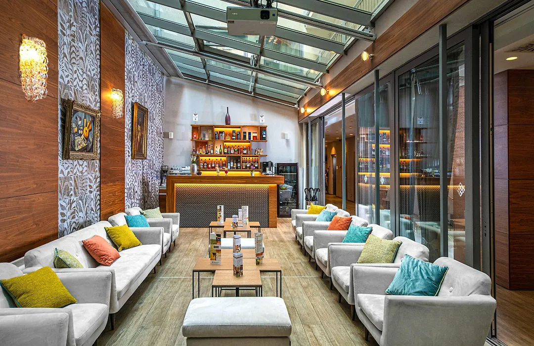Charm Hotel Budapest - Formerly Boutique Hotel Budapest-1