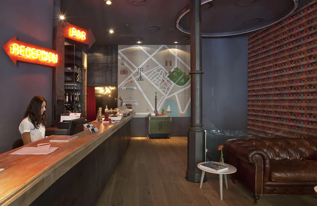 Chic&Basic Born Boutique Hotel-1