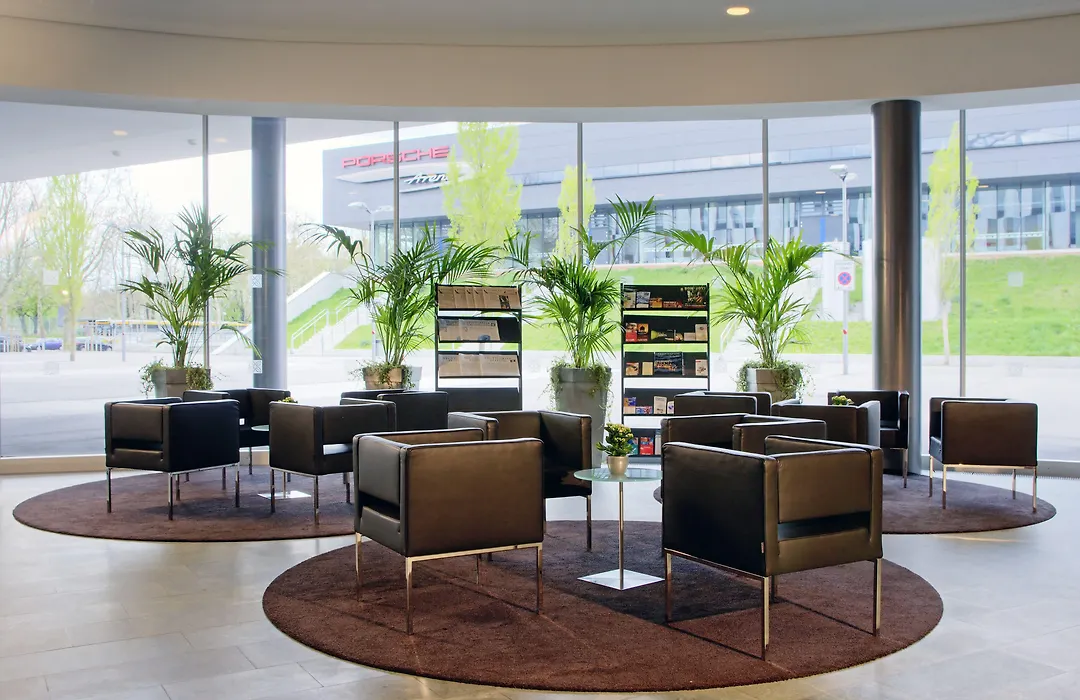 Hilton Garden Inn Stuttgart Neckarpark-1
