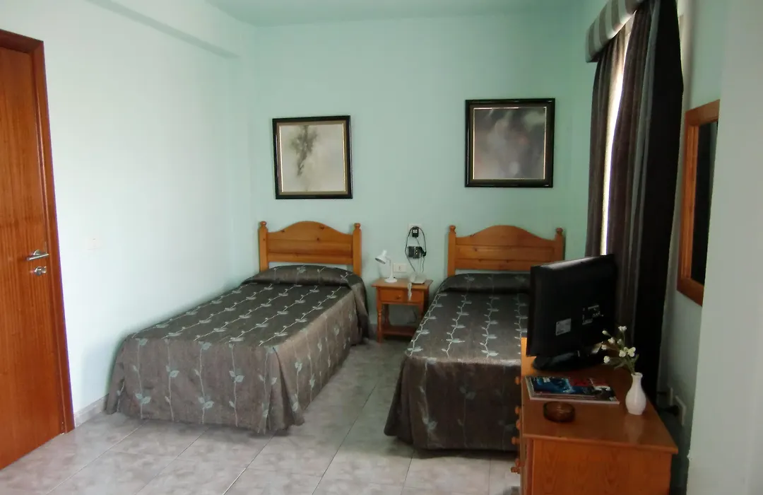 Hotel Tanausu-1