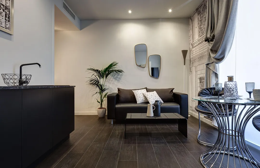 Intown Luxury House-1