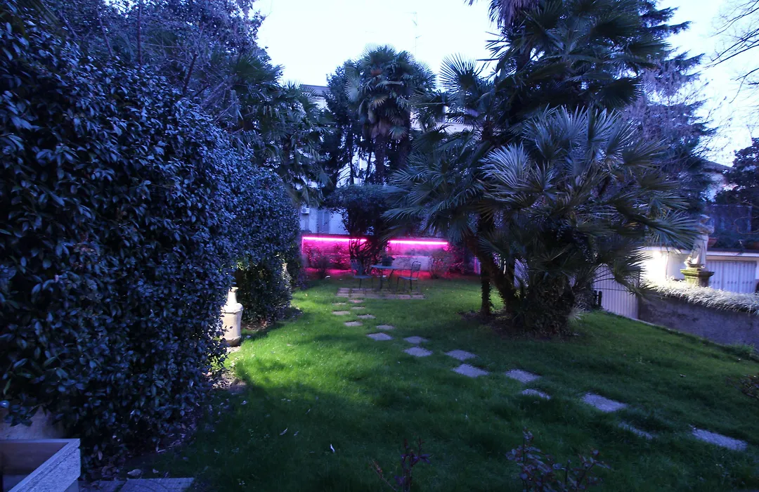 Hotel Charly-1