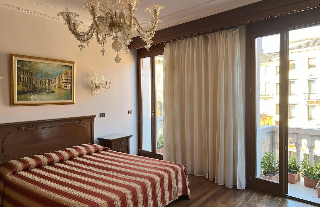 Hotel San Luca Venezia-1