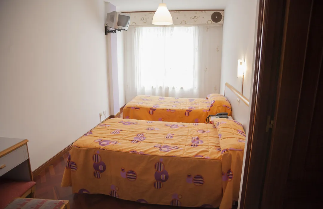 Hotel Cristal 1-1
