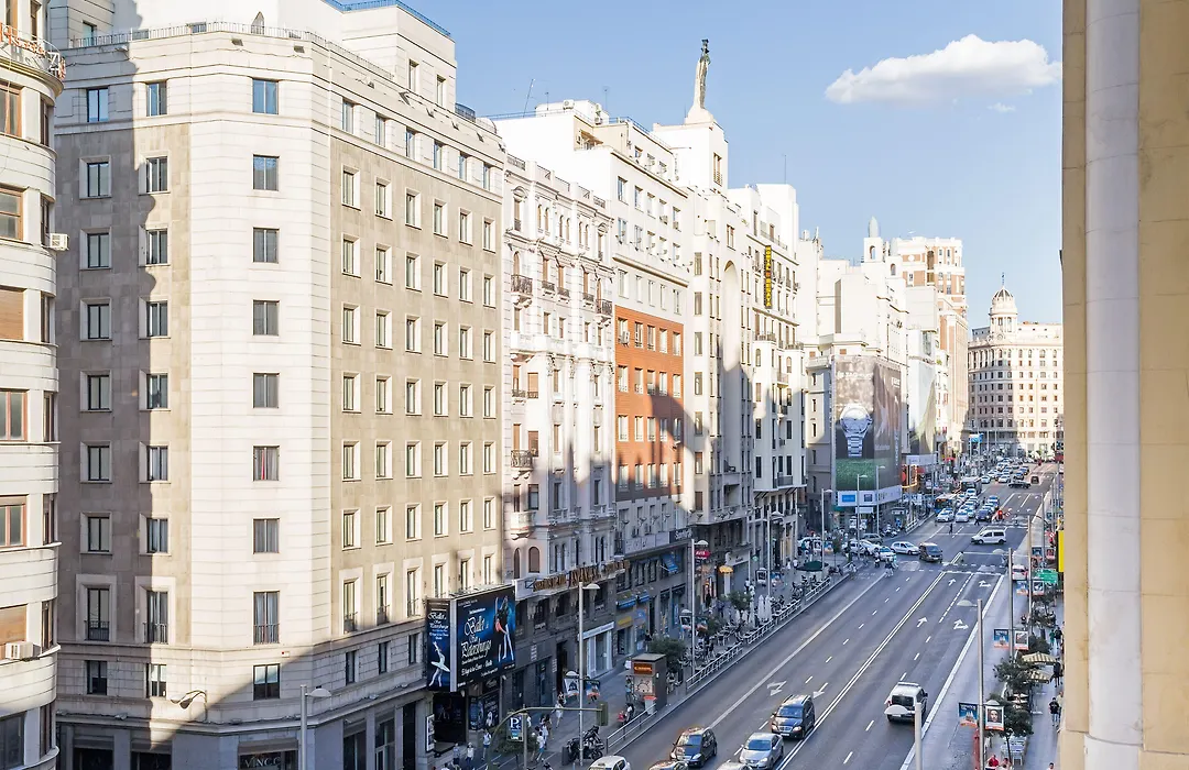 Gran Via 63 Rooms-1