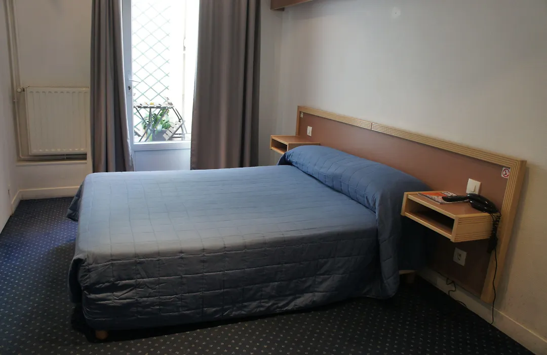 Hotel Edgar Quinet-1