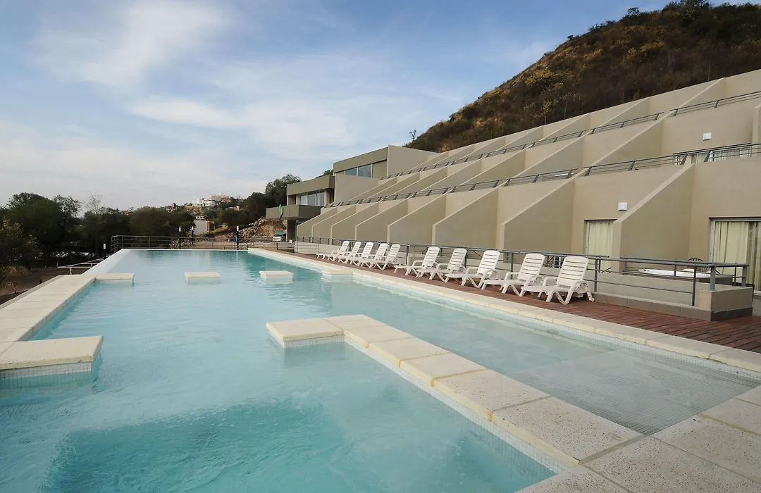Pinares Panorama Resort, Spa&Convention Center-1